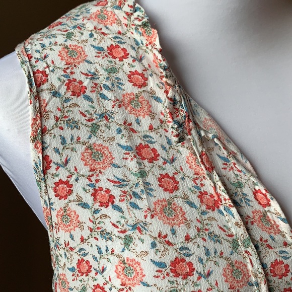 CYNTHIA ROWLEY Floral Sleeveless Blouse Medium - Picture 3 of 7